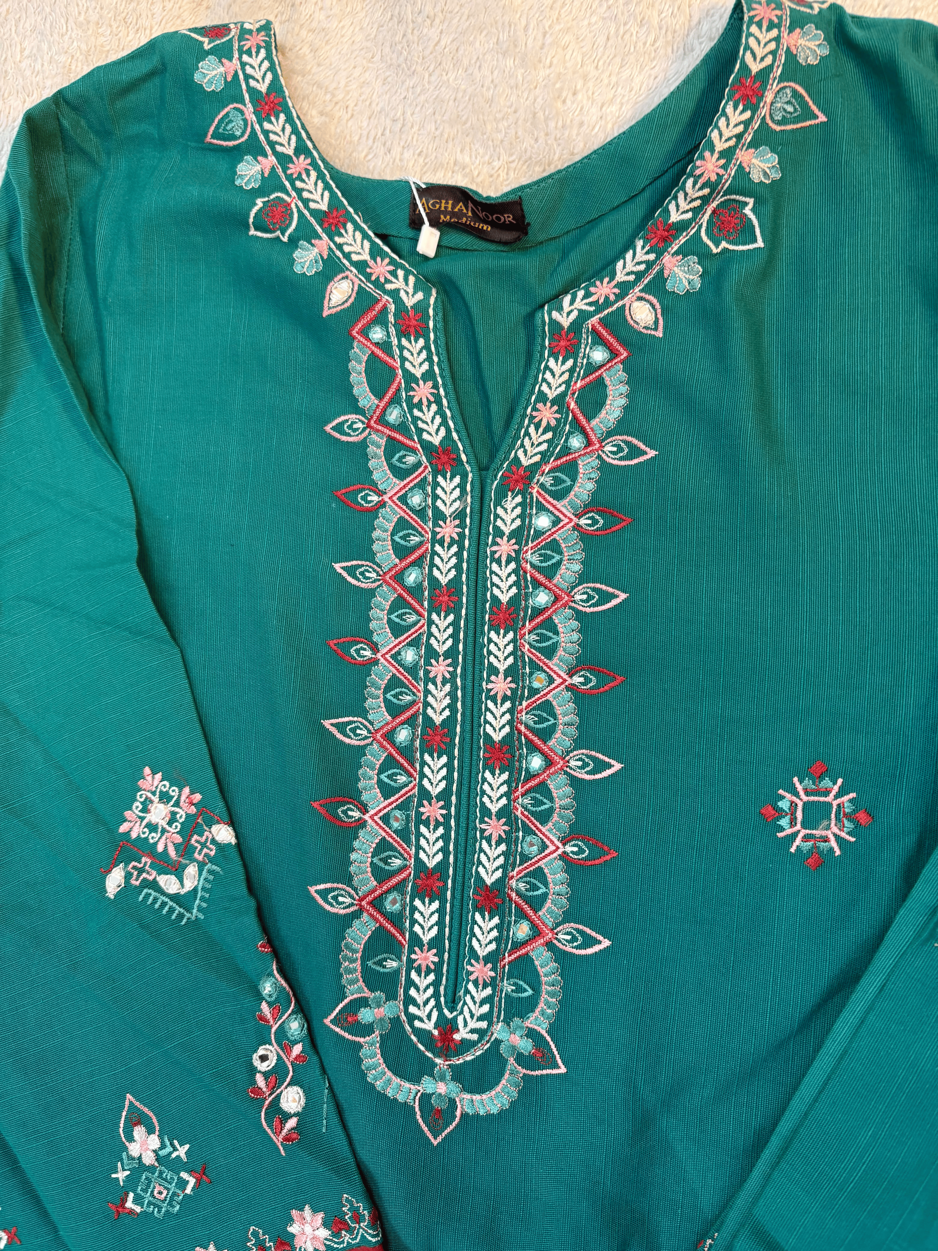 Zareen : Emerald Green Embroidered Three-Piece Suit