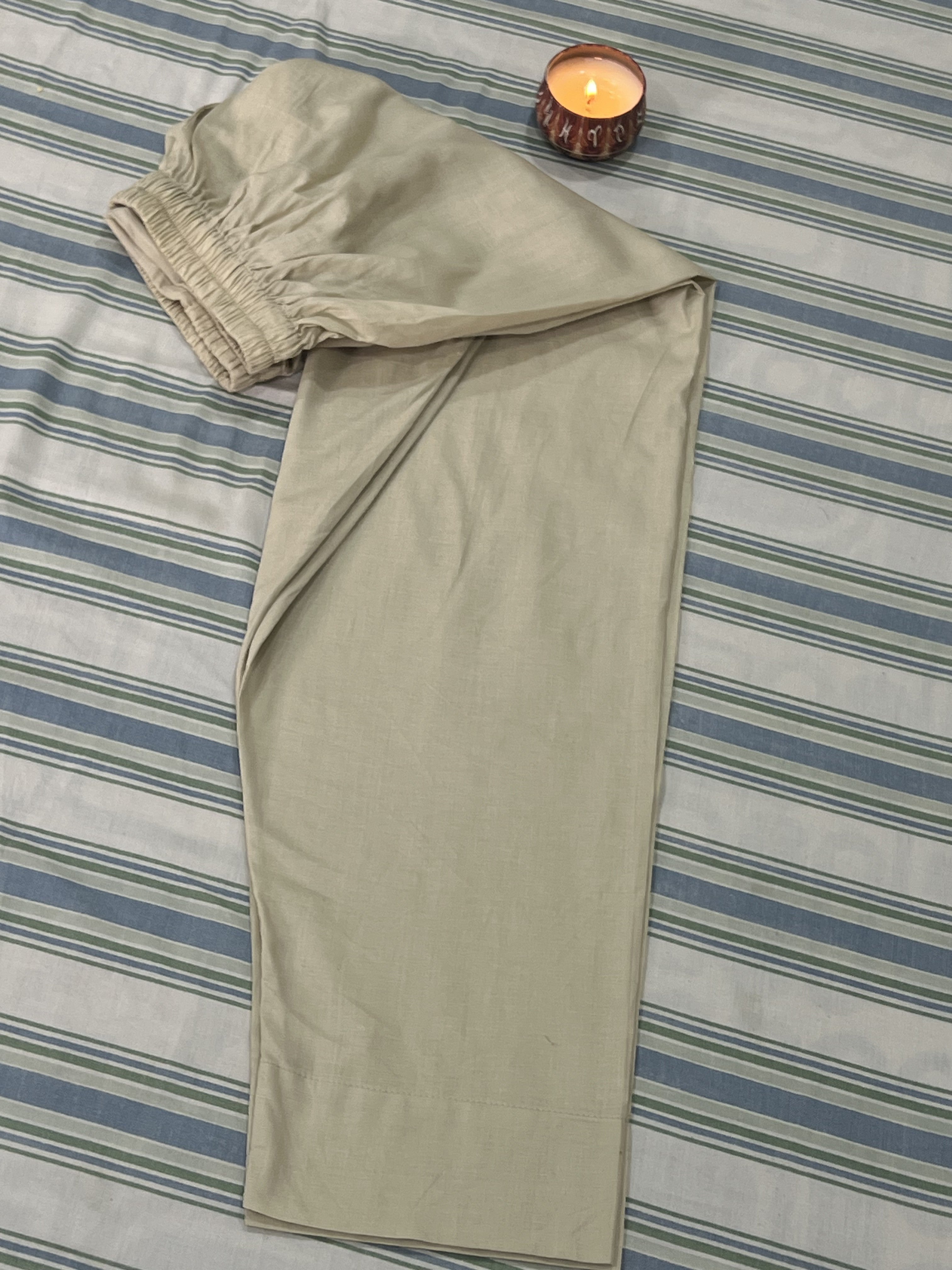 Name: Ivory Noor : Ivory Embroidered Formal Suit with Lace Dupatta