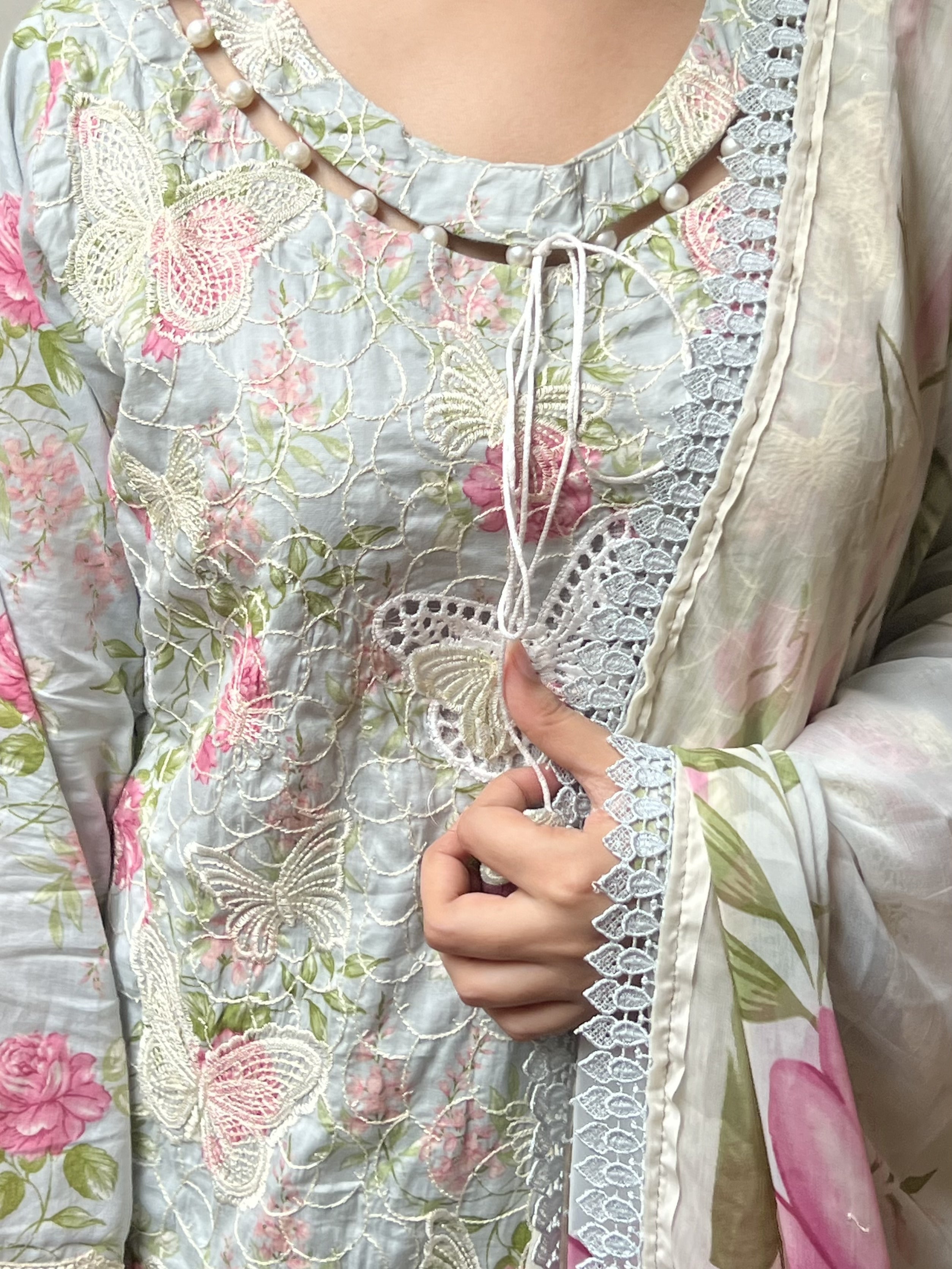 Name: Gulpari : Powder Blue Floral Embroidered Suit with Butterfly Detail Dupatta