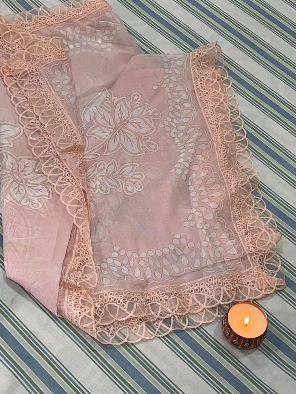 Pastel Gul : Pink and Mint Schiffli Embroidered Suit with Pearl Detail